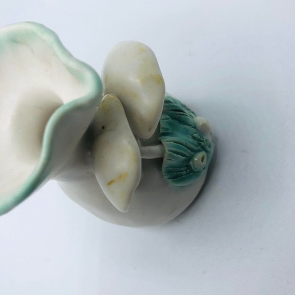 Pair of vintage handcrafted pottery pitcher vases mushrooms - Picture 5 of 11